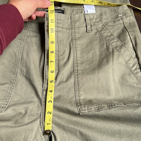 Banana Republic AUTHENTIC GIRLFRIEND CHINO - Picture 7 of 8